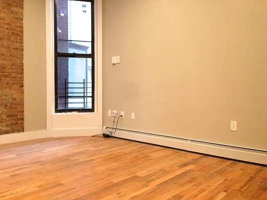 Rented by Rental Solutions Inc | media 2