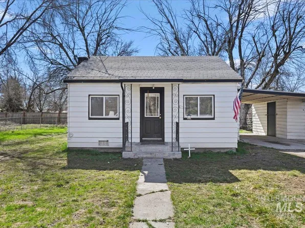 978 8th Ave N, Payette, ID 83661