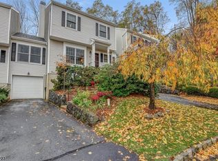 19 Zamrok Way, Morristown, NJ 07960