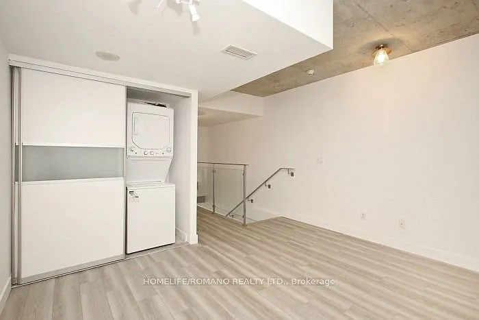 43 Stewart St #104 — Photo 14