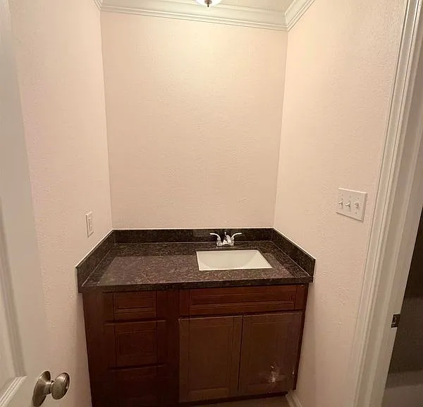10048 El Scott Ave — Photo 12