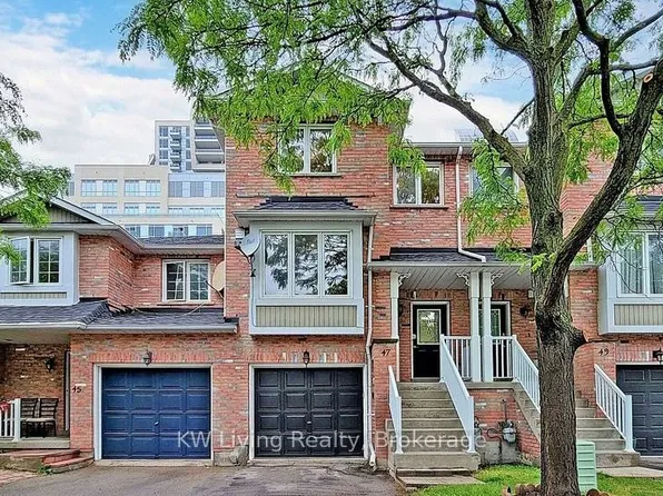 47 Vanity Cres, Richmond Hill, ON L4B 4E5