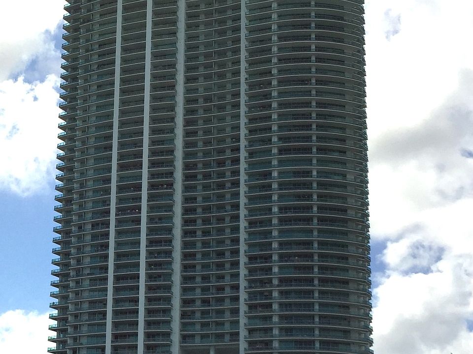 1st image of 900 Biscayne Blvd APT 2112