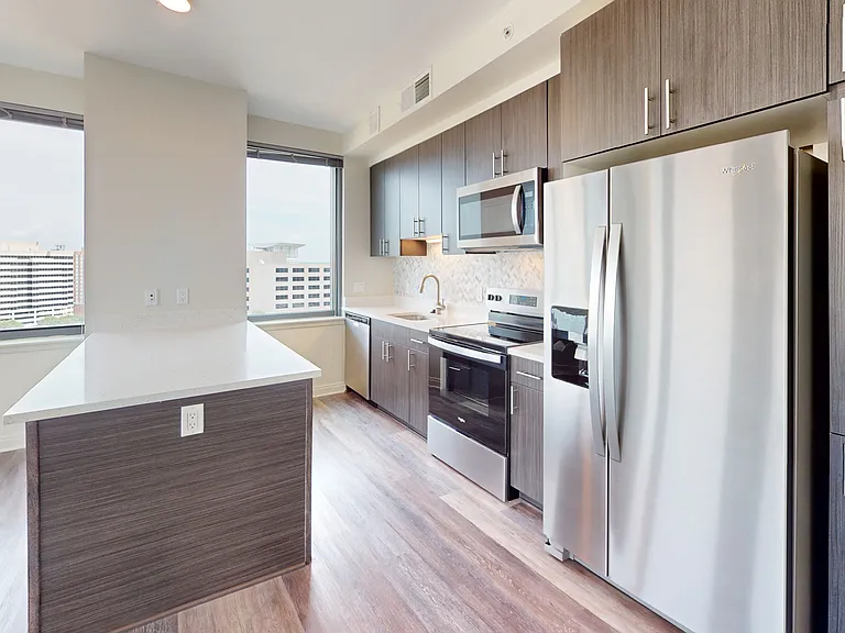 Eleven55 Ripley — Photo 91