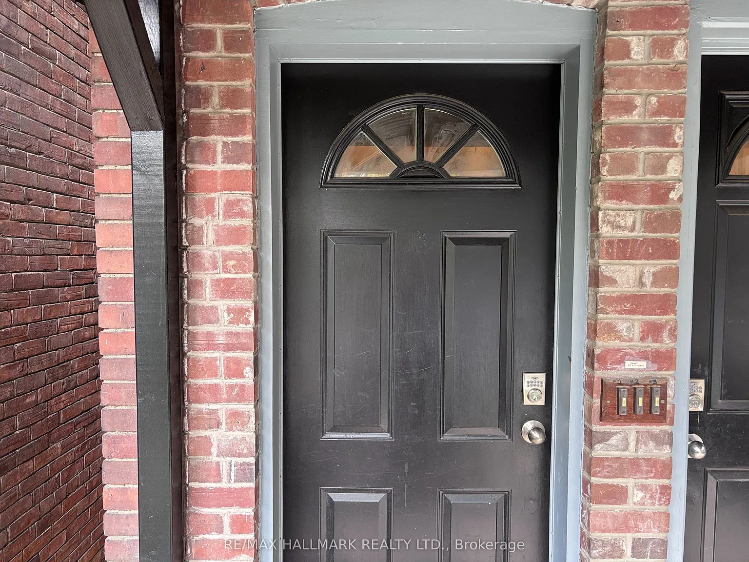 1 bed, $2,300 — Photo 3
