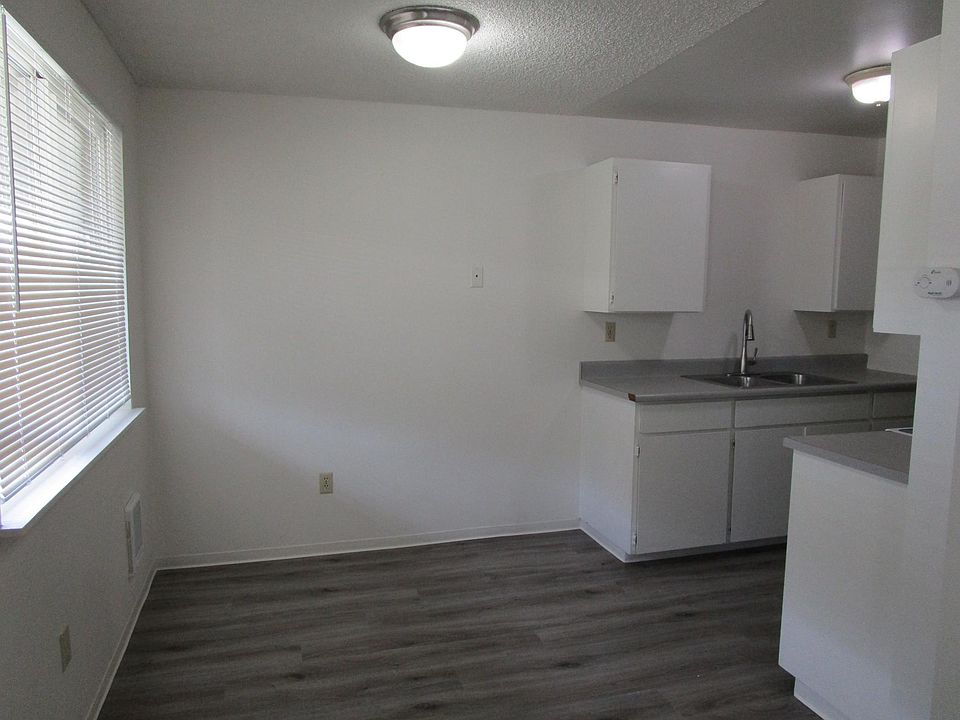 1st image of 4321 S Union Ave APT C