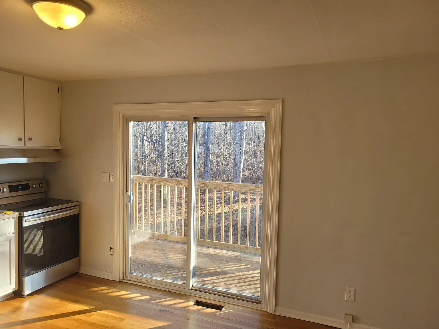Startown Rd, Newton — Photo 3