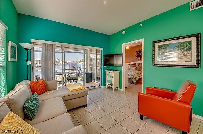 4108 SE 18th Ave #101 — Photo 5