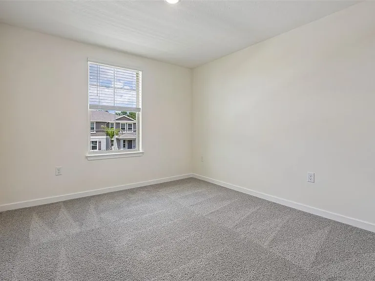16570 Barbours Creek Way — Photo 13
