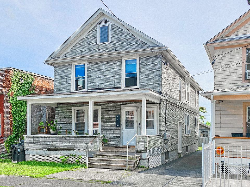 Front of Structure - View of front exterior of property. Rental is for the 2nd floor apartment.