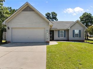 2839 Kilkenny Dr, Raeford, NC 28376
