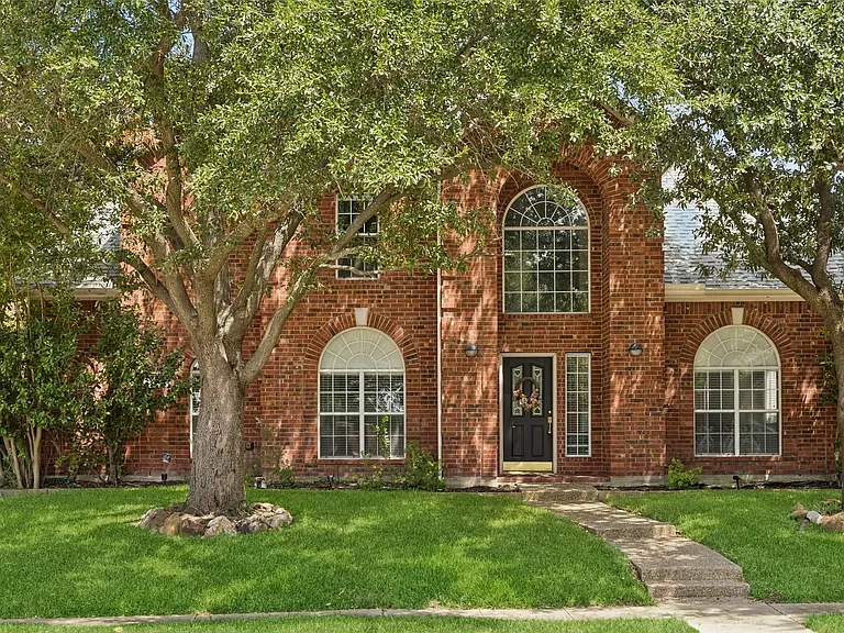 8408 Kenning Ct — Photo 1
