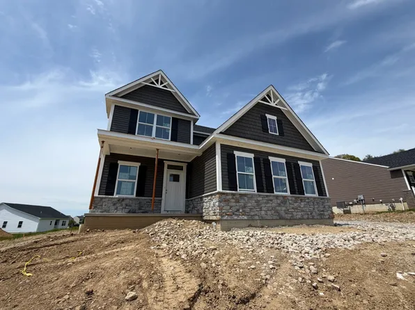 5054 Flagstone Dr, North Canton, OH 44720