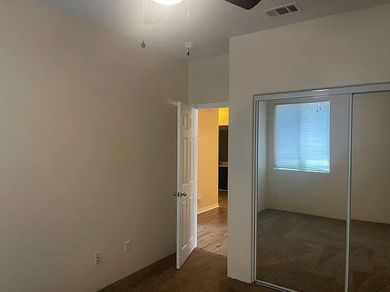 2415 Arboretum Ave — Photo 14