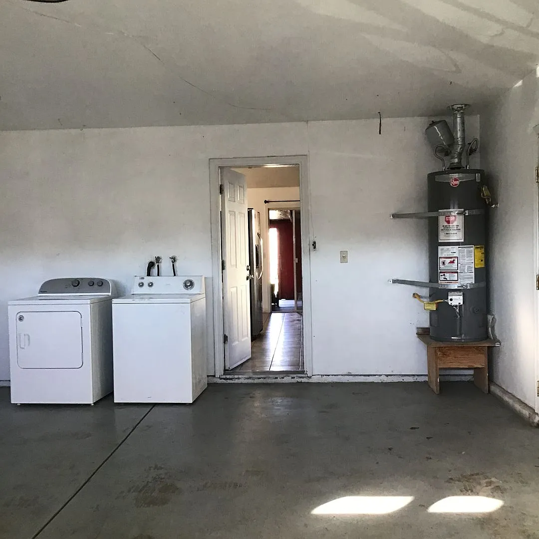 3 Bedroom 2 Bath Home — Photo 4