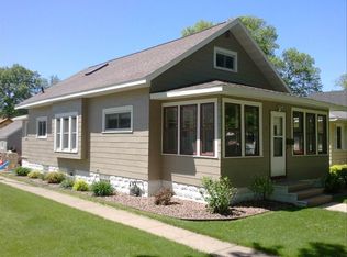 2309 Wood St, La Crosse, WI 54603