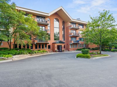 3525 S Cass Ct #409, Oak Brook, IL, 60523