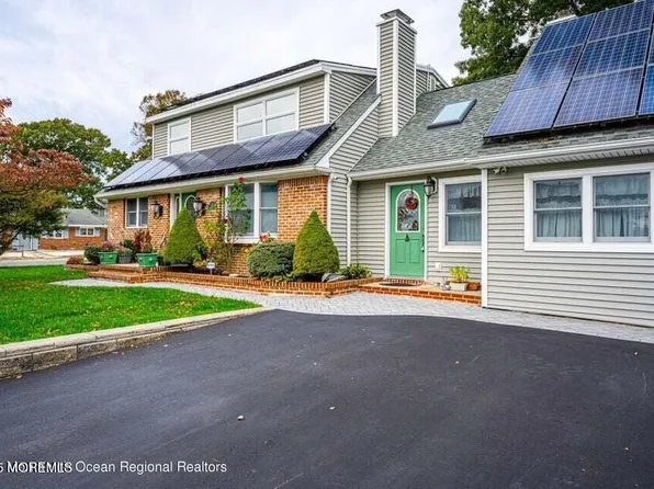 22 Queen Ann Road, Brick, NJ 08723