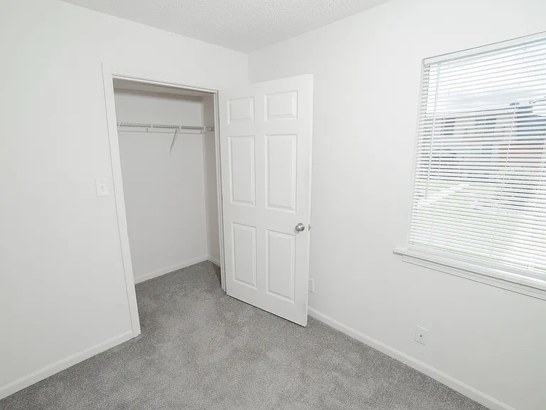 Main Bedroom Closet