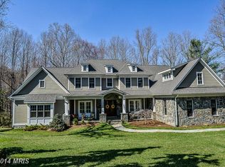 2005 Carrhill Rd, Vienna, VA 22181