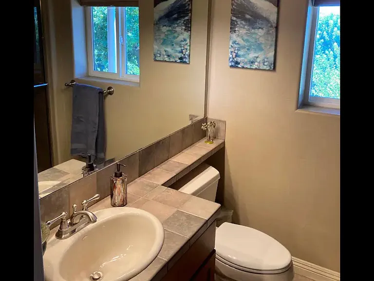 4201 Woodland Dr — Photo 20