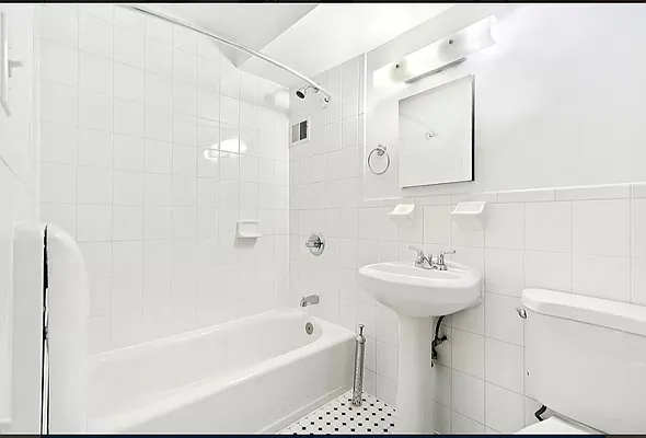 Rented by Douglas Elliman | media 27