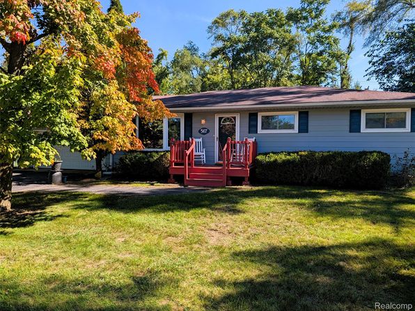 567 Pine Tree Rd