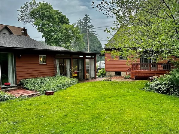 4480 Main St, Gasport, NY 14067