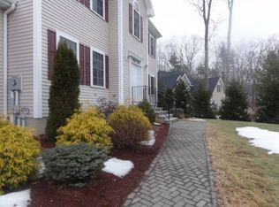 55 Bear Hill Rd, Windham, NH 03087