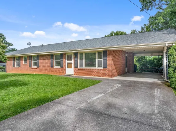 1902 8th St, Radford, VA 24141