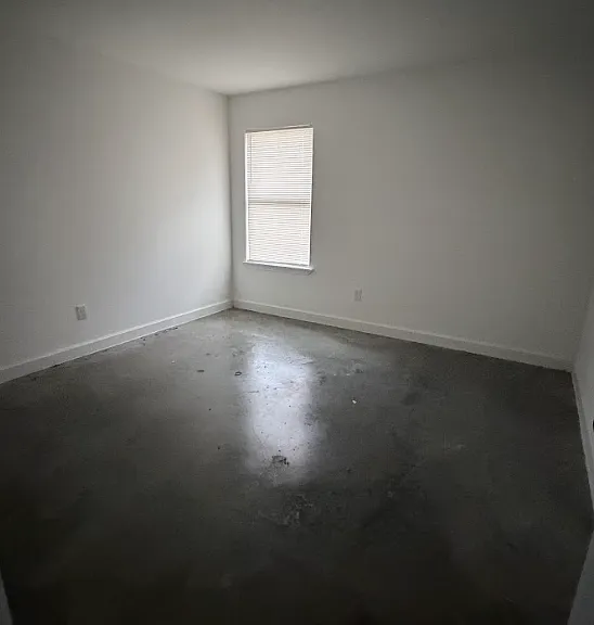 736 King Ave — Photo 7