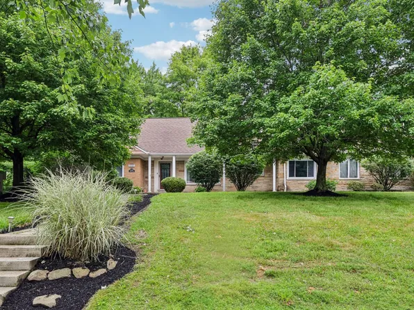 26201 Annesley Rd, Beachwood, OH 44122