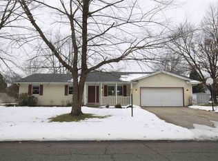 55711 Jefferson Knolls Dr, Osceola, IN