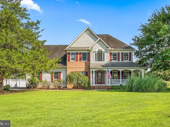 25343 Club Cir, Quantico, MD 21856