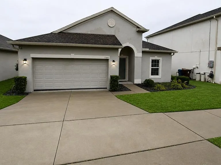 2380 Sanderling St — Photo 1