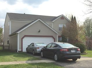 1051 Hyannis Cir, Carol Stream, IL 60188