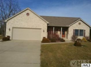 2600 Lindsey Rd, Jackson, MI 49201