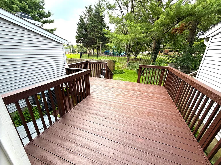 739 Orley Pl — Photo 23