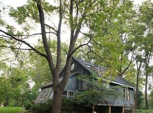 216 Merton Ave, Hartland, WI 53029