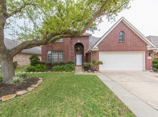 5027 Sienna Heights Ln, Pasadena, TX 77505