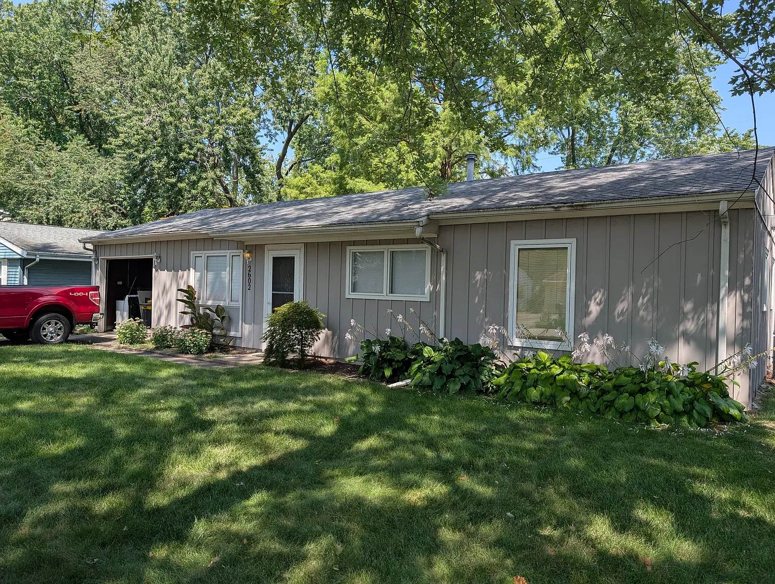 2602 Sheridan Dr photo 1