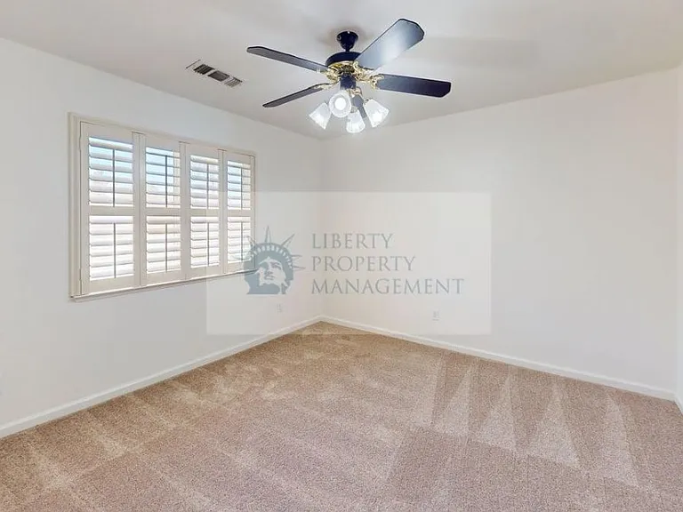 808 Boyd Dr — Photo 16