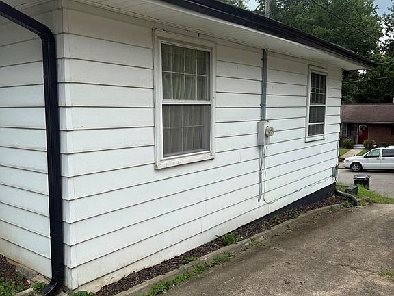 2nd image of 250 Jordan St