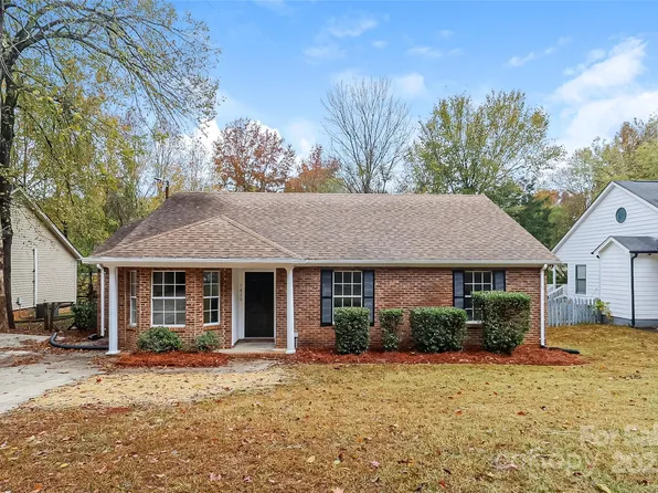 7839 Quail Field Dr, Charlotte, NC 28227