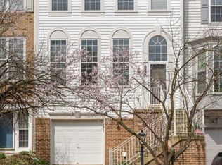 47578 Sharpskin Island Sq, Sterling, VA