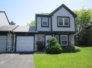 1248 Robin Dr, Carol Stream, IL 60188