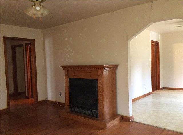 1st image of 1153 Main Ave