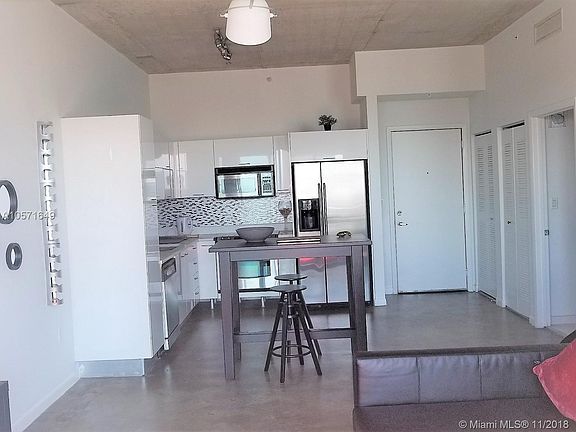 3rd image of A10571649 133 Ne 2nd Ave