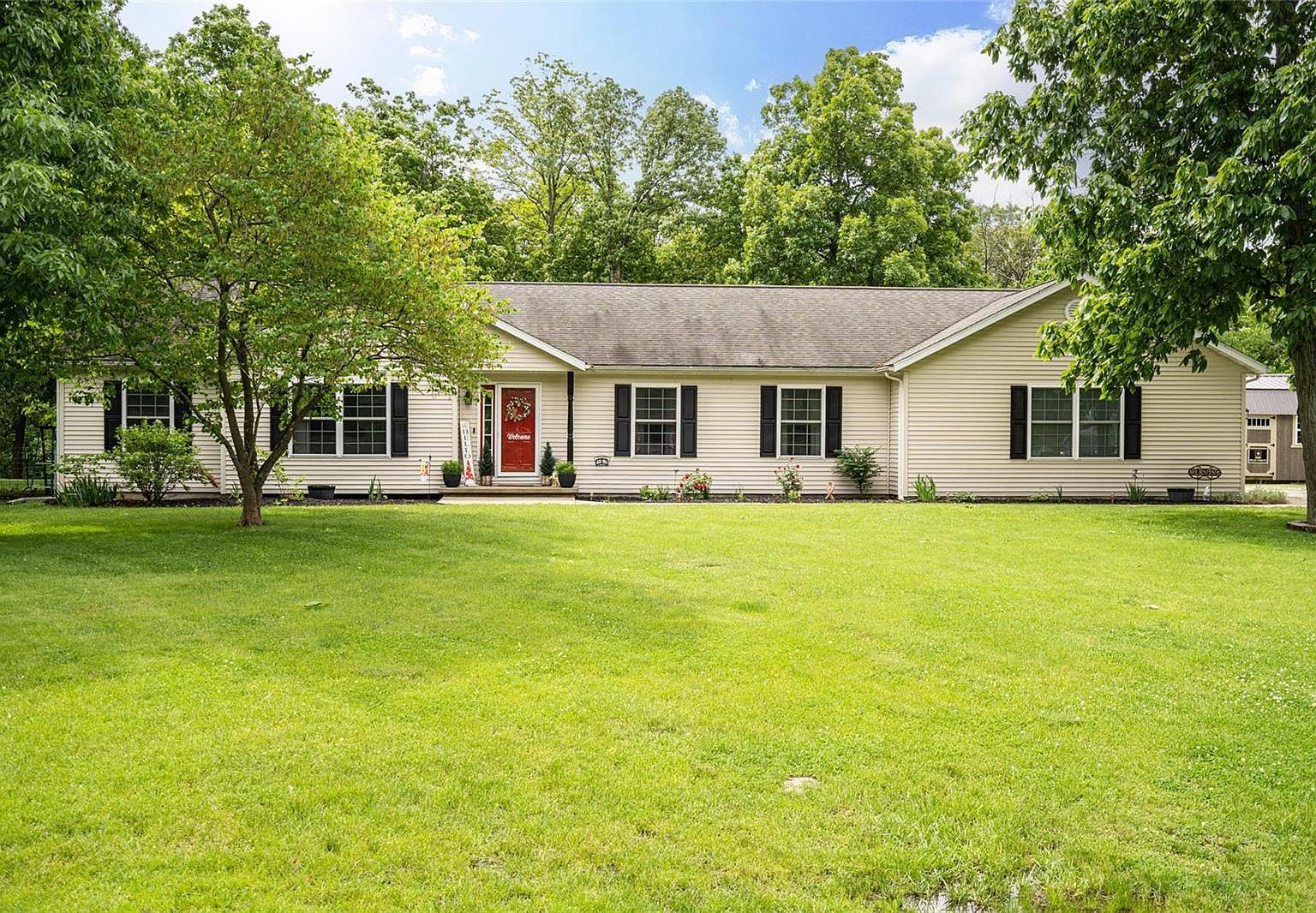 3 Weeks Ln, Litchfield, IL 62056 Zillow