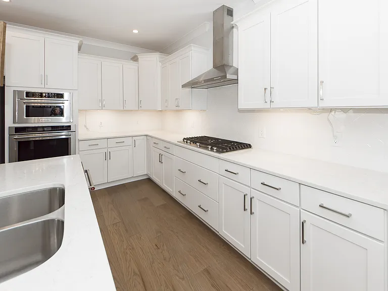 1213 Captain Rivers Dr — Photo 17